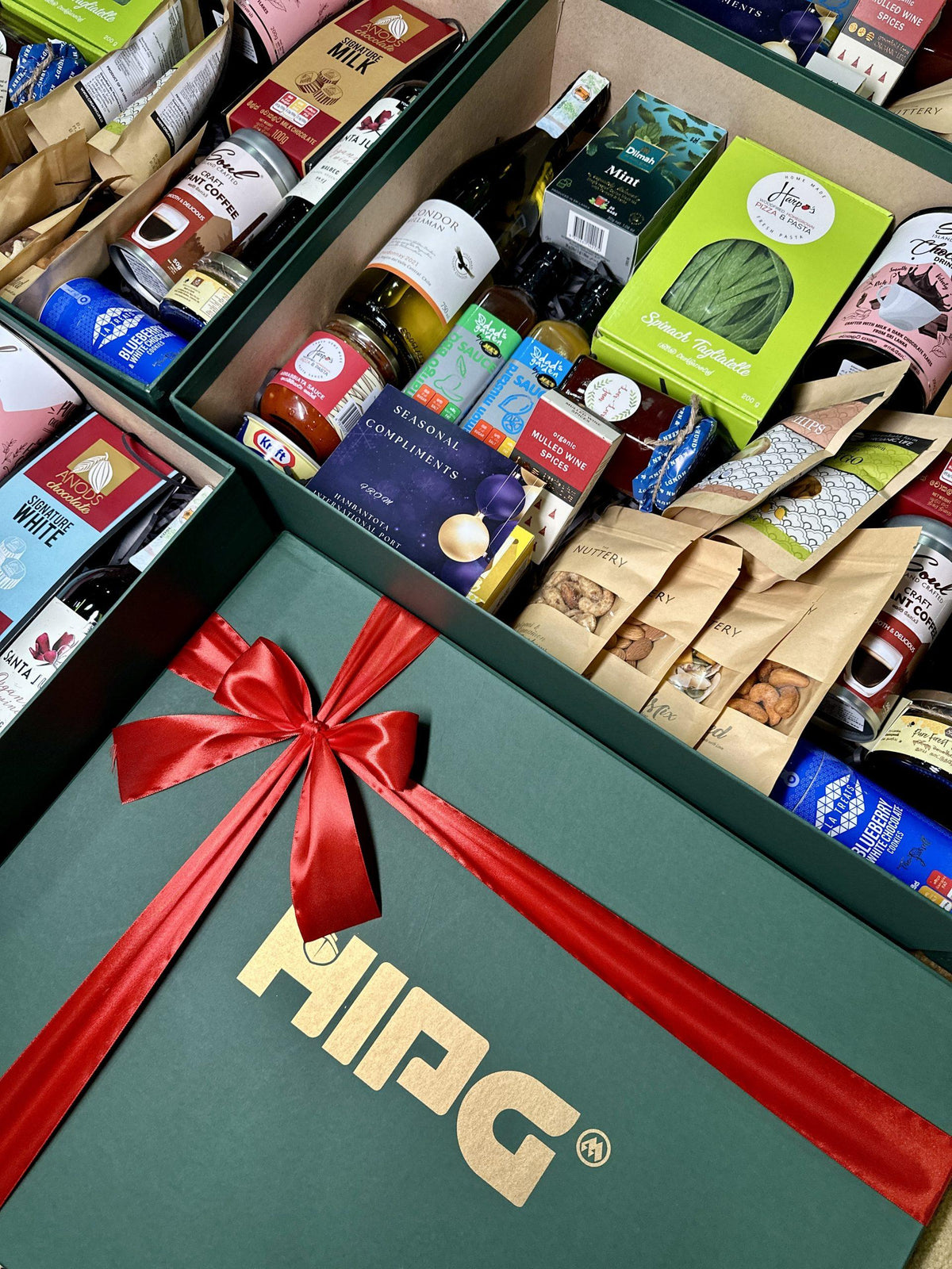 Seasons Greetings Hampers For HIPG